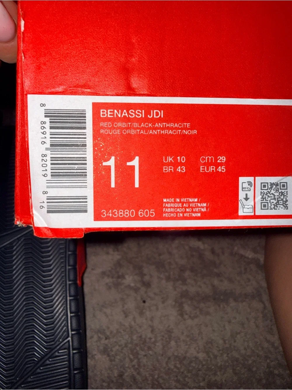 Nike Benassi JDI Red Black Slides Men’s Size 11 New